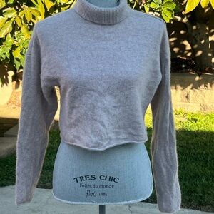 Women's cashmere Cream Sweater